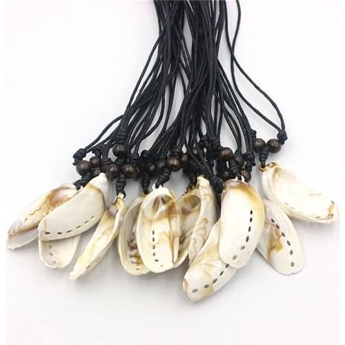 12pcs Art Conch Shell Necklaces Imitation Shell Charms Pendants Rope Chain for Men Womens Jewelry XL103