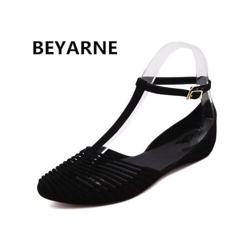 BEYARNE fashion Vintage roman style lady flats jelly shoes pointed toe T-strap cut-outs flock sandals women summer beach shoes
