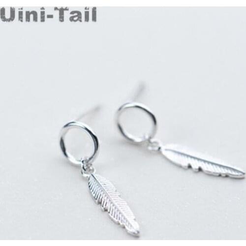 Uini-Tail hot new925 sterling silver small fresh sweet leaves earrings Korean version of the leaf short earrings art ear jewelr