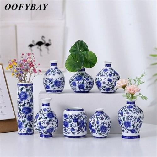 Blue and White Porcelain Hydroponics Plants Vase Ceramic Antique Small Flower Vase Handicrafts Office Ornaments Home Decoration