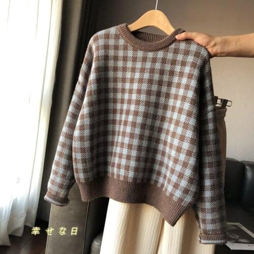 Autumn and winter fashion new ladies loose plaid color matching knitted sweater pullover long sleeve round neck top all-match