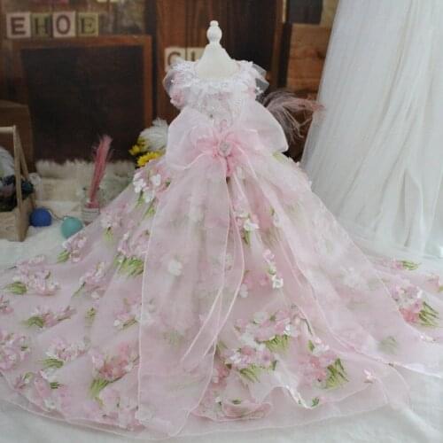 2021 Pet Dog Party Princess Dress Fashion Luxury Pink Flower Embroidered Bowknot Lace Tailing Wedding Dress Puppy Dog Clothes