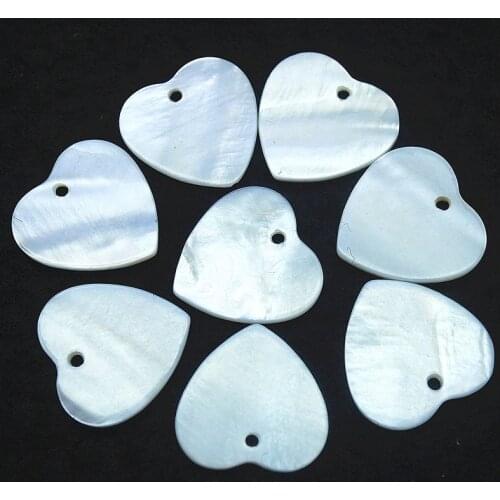 20PCS Nature White Shell Pendants Heart Shape Size 20MM Natural Mother Of Pearl Freshwater Beads For Women Bracelets Making Find