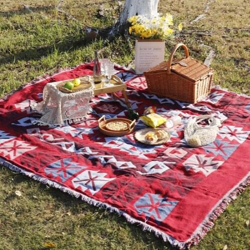 Picnic Mat Outdoor Travel Hiking Camping Blanket Napping Knitted Quilt Indoor Carpet Sofa Cover Decoration Retro Big Beach Towel