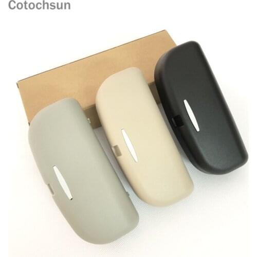 Cotochsun Car styling Sun Visor Glasses Case For Suzuki SX4 SWIFT Alto Liane Grand Vitara Jimny S-cross Splash Kizashi