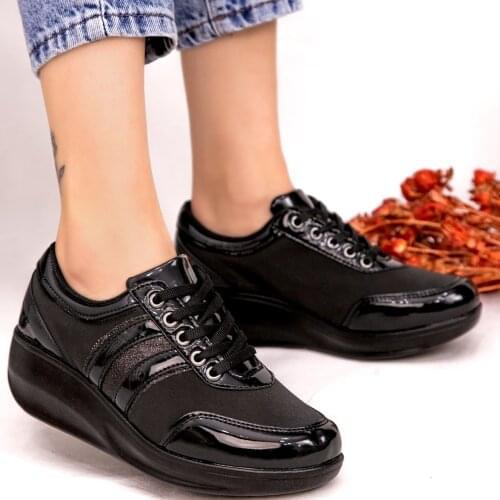 Tonar Tinos Black Patent Leather Lace-Up Sports Shoes New Season Convenient Seasonal Style Sneaker