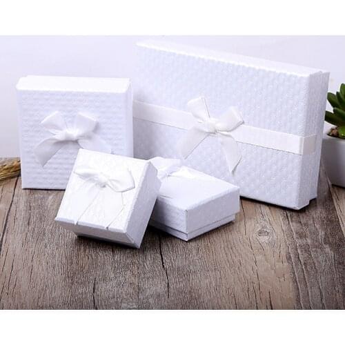 White Bowknot Jewelry Box 12 Pcs Wholesale Kraft Paper Favour Boxes Fashion Design Wholesale Ring Bracelet Necklace Jewelry Box