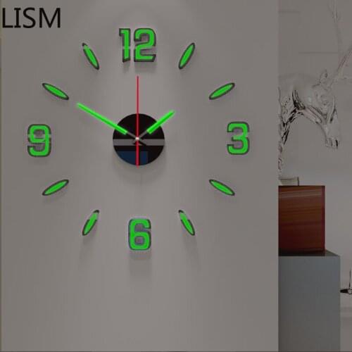 Wall Clock Luminous Modern Design Art Round Wall Clock Quartz Silent Nordic Design Night Light Smart Wall Clock Bedroom Zegary
