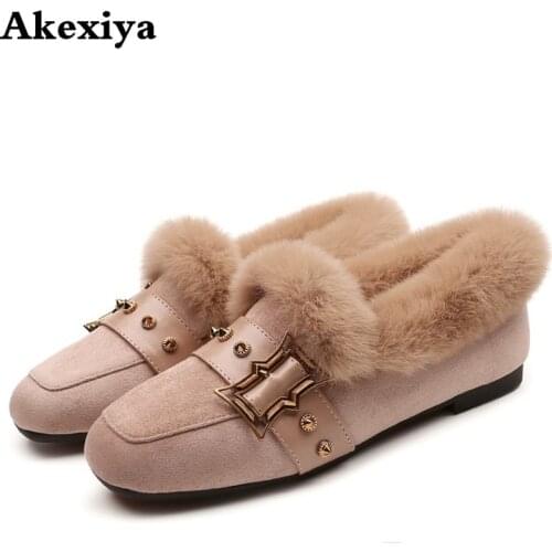 2018 New Winter Women Metal Decoration Flat Shoes Fur Single Shoes Shallow for Boots Female Fashion Comfort Warm Plush Shoes