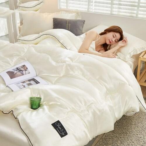 2021 Ice silk summer cool quilt, air-conditioned quilt, spring and autumn thin quilt, washable quilt for students and children