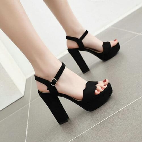 Sianie Tianie 2020 classic new summer womans block high heels shoes small size 33 open toe platform high super women sandals