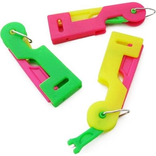 1 Piece Elderly Use Automatic Easy Sewing Needle Device Threader Thread Guide Tool