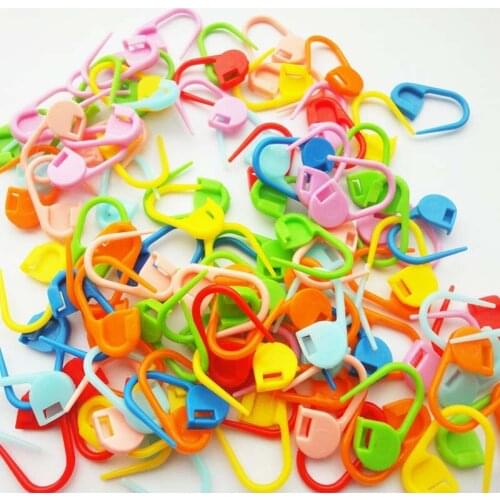 100Pcs colorful Knitting Crochet Craft Locking Stitch Needle Clip Markers Holder