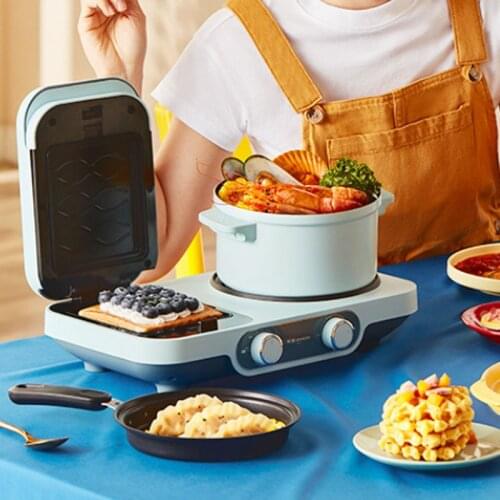 Breakfast machine for household sandwich maker, multi-function three-in-one, small light food machine