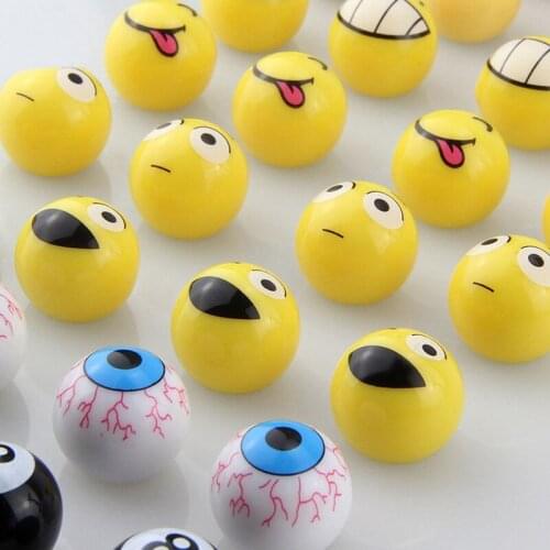 4Pcs Universal Motorbike Car Tire Valve Cap Wheel Dust Covers Funny Yellow Smile Face Ball Car Styling Tire Valve