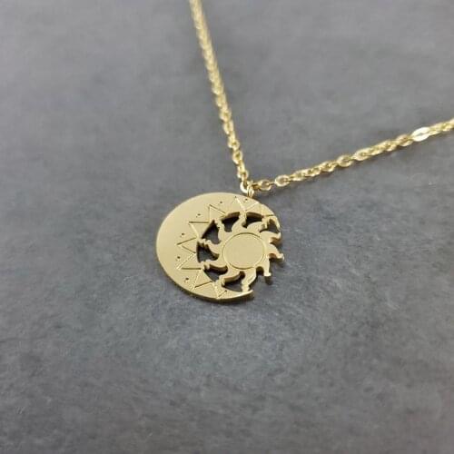 Vintage Sun & Moon Necklaces Couple Love Forever Jewelry Stainless Steel Long Chain Rose Gold Eclipse Necklace Pendant Collares