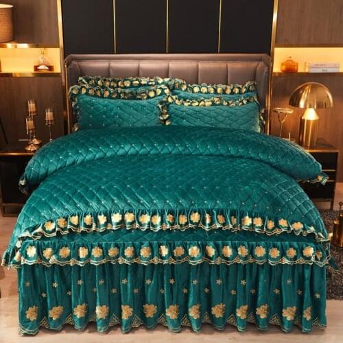 Emboridered Crystal Velvet Bedding Set Luxury Double Bed Queen Soft Quilt Duvet Cover Set King Bedspread with 2 Pillowcase Green