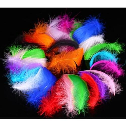 100Pcs Beautiful Natural Goosey Feather Fluffy Wedding Dress DIY Jewelry Decoration decorative Accessories Feathers