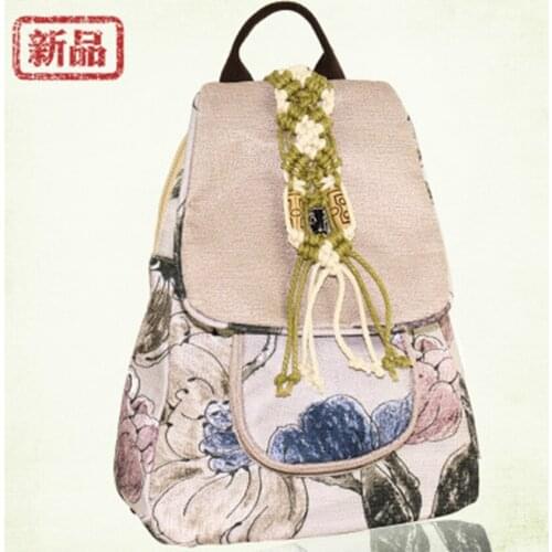 New small shoulder bag ladies shoulder bag British wind bag travel leisure backpack retro fashion backpack