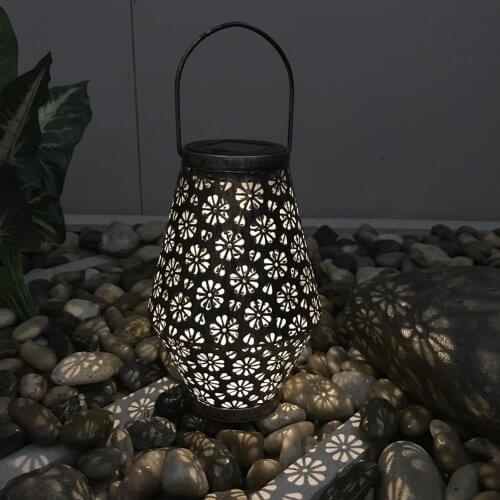 Garden Light Metal Pattern Outdoor Decor Solar Metallic Hollow Projection Lamp Outdoor Hanging Light Garden Decoration