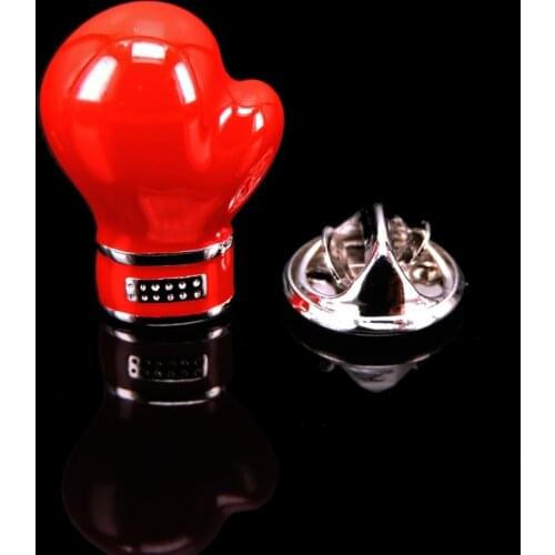 High quality enamel spray painting technology red boxing gloves Brooch mens Lapel Pin clothing backpack badge jewelry wholesale