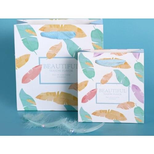 Newborn gift box cardboard boxes mysterious boxTreat children birthday packaging boxes packaging bags Country wedding Wholesale