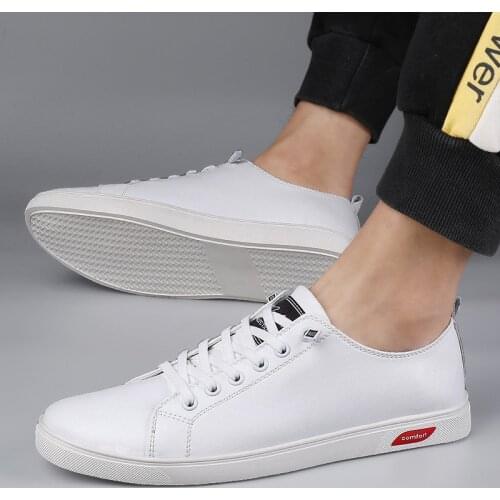Men shoes Luxury Casual Flats Breathable Outdoor Walking Sneakers Fashion Men Moccasins Light black White Sneakers shoes men