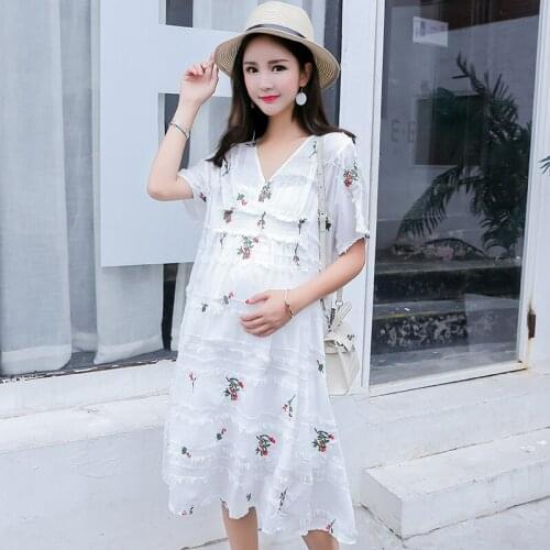 3055# Maternity Clothes Summer Embroidery Floral Dress Short Sleeves Easy Matching Loose Stylish Dress Pregnant Women Mom Dress