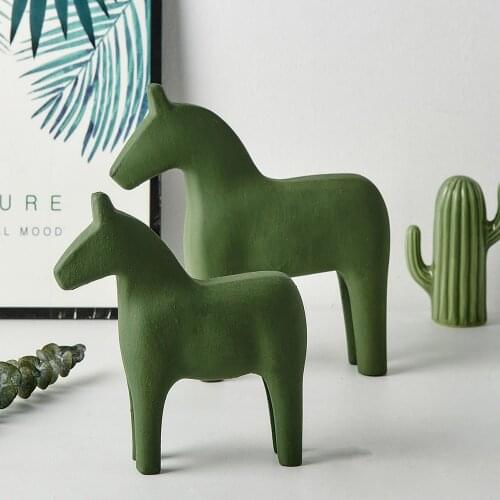 Creative Wood Horse Statue Cute Animal Model Nordic Home Decoration Living Room Table Decoration Accessories Kids Toys Gifts