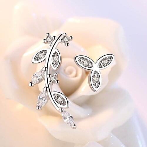 2019 Elegant Asymmetrical Leaf Earrings for Women Female Kpop Style AAA Cubic Zirconia Stud Earring Brincos Fashion Jewelry Gift