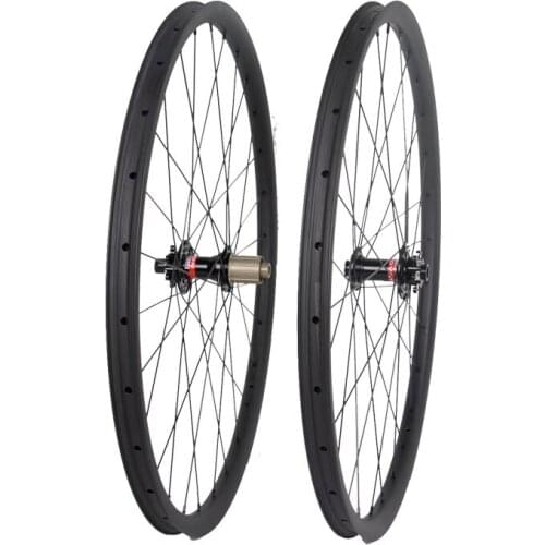 2018 Chinese cheap full carbon OEM customized 29er clincher hookless mtb wheels 29 inch disc brake mountain bike wheels