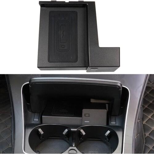 For Mercedes Benz W205 AMG C43 C63 C180 GLC C Class QI wireless car charger charging case phone charger accessories for iPhone
