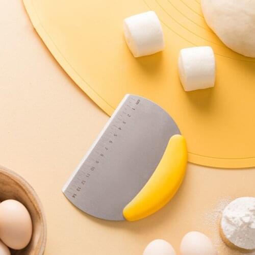 Stainless Steel Dough Scrapers Cream Smooth Cake Spatula Baking Scraper Multipurpose Kitchen Scrapers for Pizza Pastry Cake