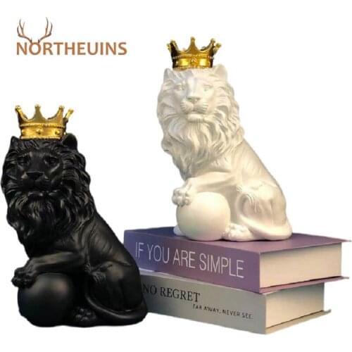 NORTHEUINS Resin Crown Lion King Figurines Creative King Of Beasts Animals Statues Feng Shui Ornament Office Home Desktop Decor