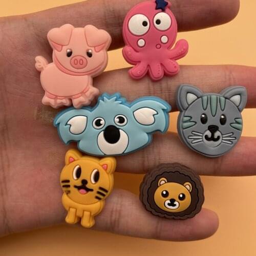 Single Sale 1 Pcs Cute Cartoon Animals PVC Slipper Accessories Decoration Fit Crocs Charms Croc Jibz X-Mas Party Kids Gifts