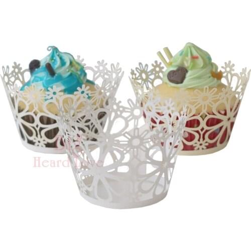 25pcs/lot Cupcake Wrappers Carving Flowers Shape Laser Cut Paper Surrounding Edge Wedding Party Feast Snack Cake Packing