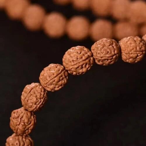 Fine agate accessories Xiaojingang five-petal first generation Panlong 108 Buddha beads yellow skin fried meat