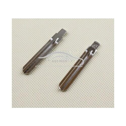 NO.02 Car Flip Remote Key Blade Key blade for Toyota Camry Corolla Reiz Highlander Vios