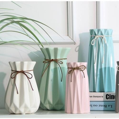 Nordic Minimalist Home Decoration Crafts Ceramic Vase Figurines Accessories Hotel Livingroom Cafe Desktop Porcelain Ornaments
