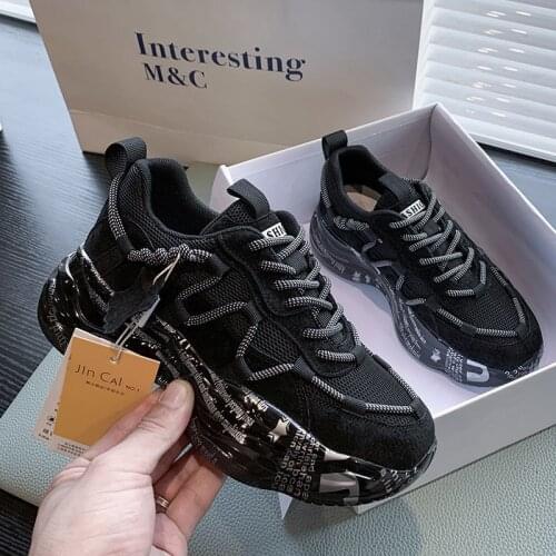 Women Sneakers Breathable Shoes 2021 Summer New Flat Platform Shoes Girl Thick Bottom Fashion Newspaper Sole Ladies Shoes