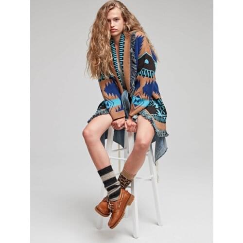 2021SS Autumn High Quality Women Tassel Loose Knitted Cardigan Female Luxury Casual Coat Sweater 2 Color