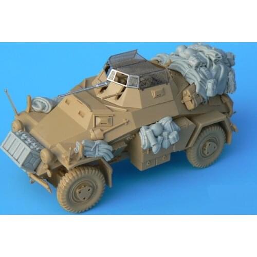 Resin scene model Sd.Kfz.223 modification