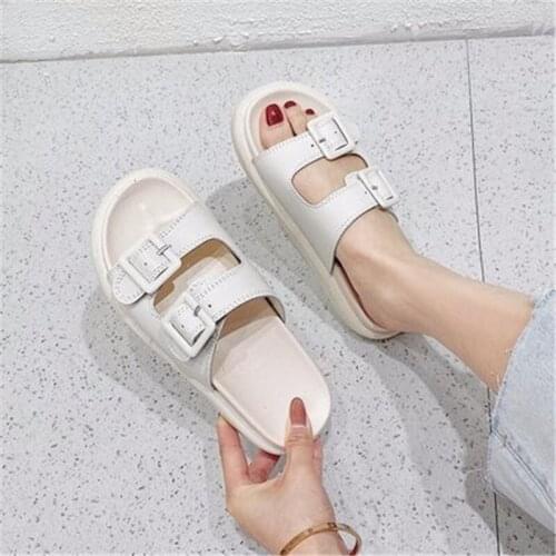 Summer 2021 new platform slippers for women wearing belt buckle open toe flip flops leisure beach sandals
