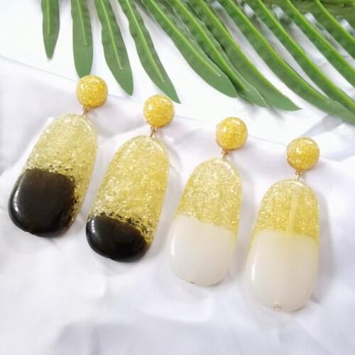 Jewelry A13 new style personality texture special-shaped color beautiful resin tassel street shot fashionable Earrings