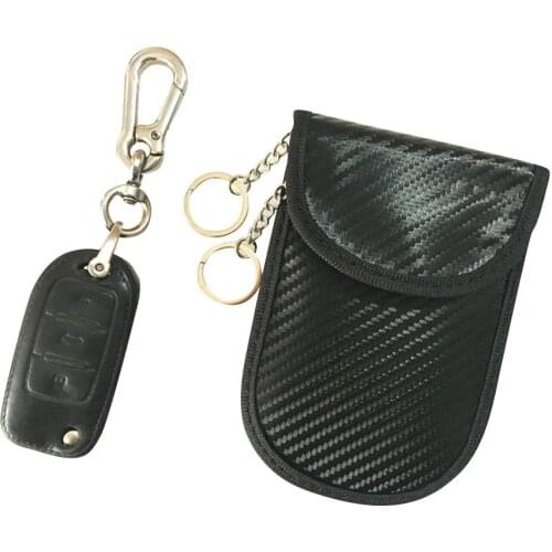 Double Layer Chain Carbon Fiber Car Remote Control Shielding Key Bag Signal Blocker Pouch Blocks RFID WIFI GSM LTE NFC Accessory