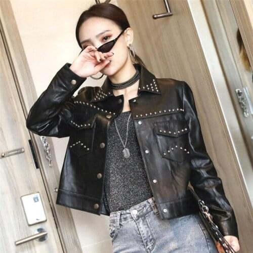 Spring Autumn Women Short Real Sheepskin Jacket Rivets Punk Caual Outwear Coat Slim Fit Bikers Genuine Leather Jacket Black Red