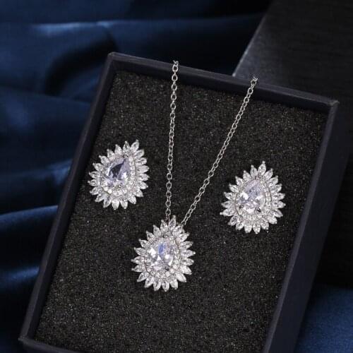 Bettyue Fashion Waterdrop Appearance Earring And Necklace Noble Ornament For Women Adorable Jewelry Set Full Of CZ Shiny Gift