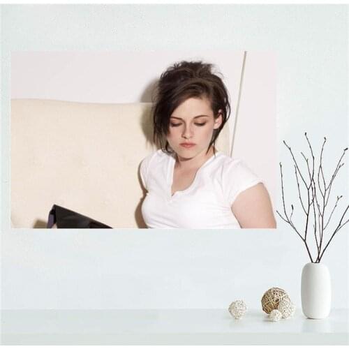 Hot Sale Custom Kristen Stewart Poster Home Decoration Fashion Canvas Material Wall Poster Custom Poster