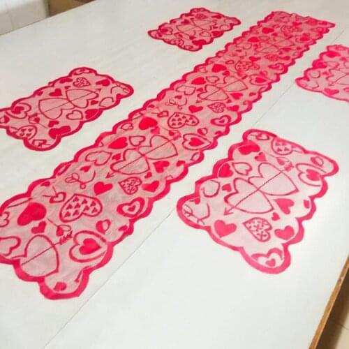 Red Heart Tablecloth Table Runner Wedding Dinner Banquet Valentines Day Table Runner Banquet