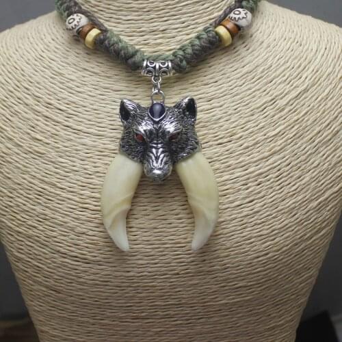 Wolf Tooth Necklace Man Pendant Choker Charm Power Man Jungle Wild Accessories